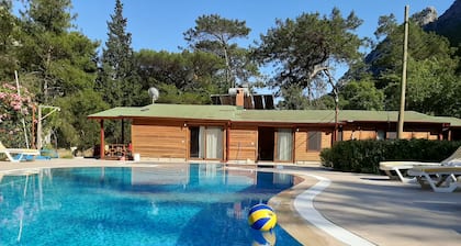 Heaven Garden Boutique Bungalow