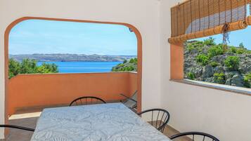 Apartamento (A1) | Vista para a água