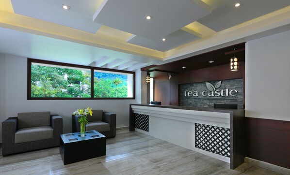 Reception - Tea Castle Munnar (Devikolam)