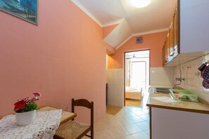 Apartment (A1) | Eigene Küche