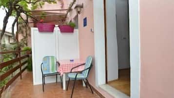 Apartment (A1) | Terrace/patio