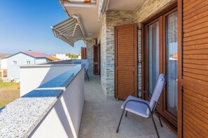 Apartment (A1) | Balcony