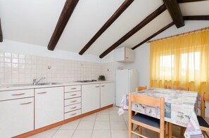 Private kitchen - Apartment Mauro (Punat)