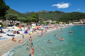 Beach - House Mirella (Moscenicka Draga)