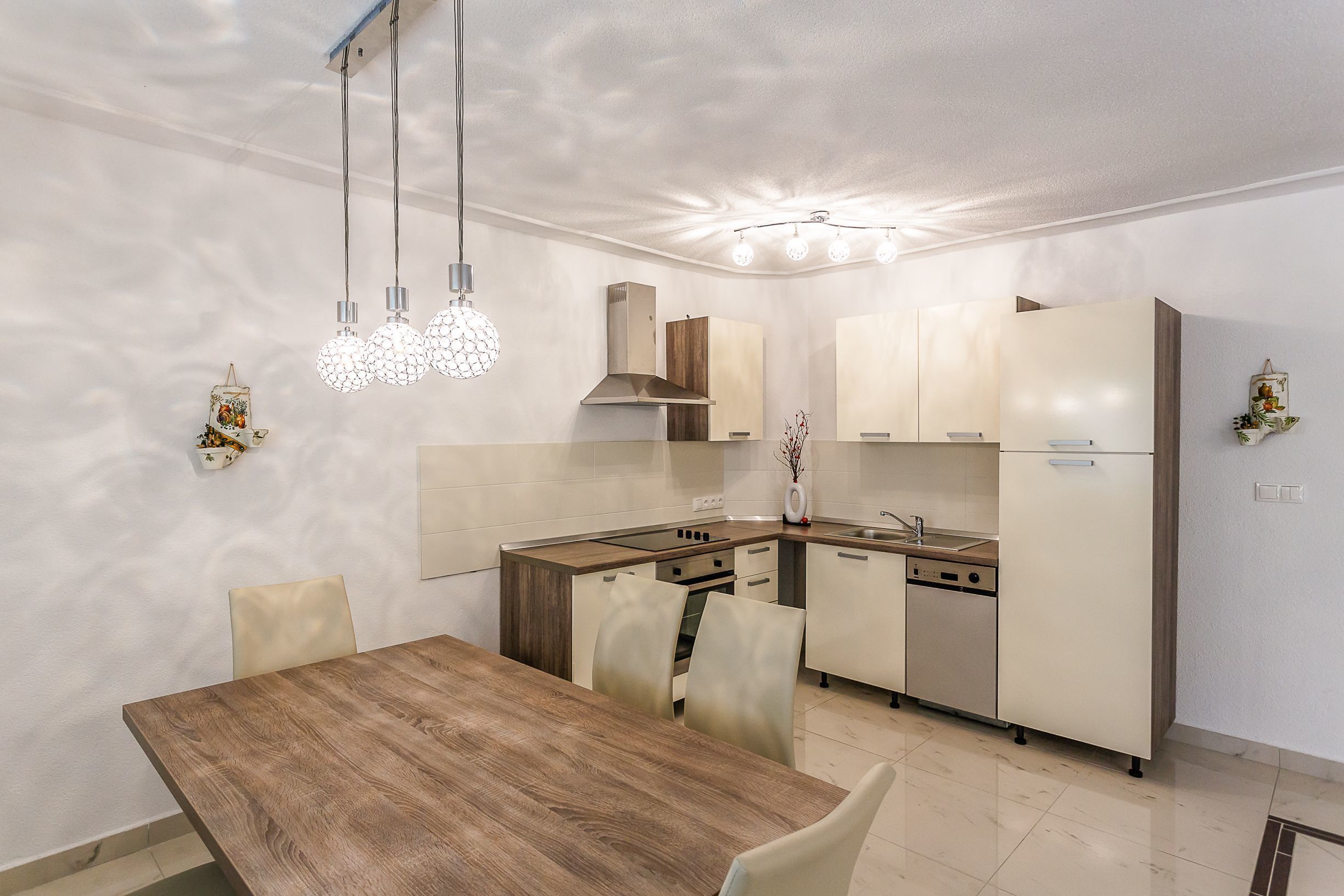 私人厨房 | 冰箱、微波炉、炉灶、意式浓缩咖啡机