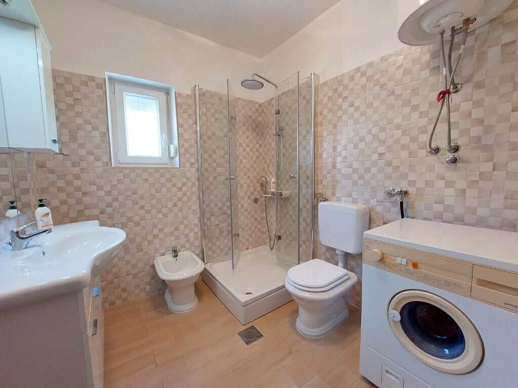 Appartement (A1) | Badkamer