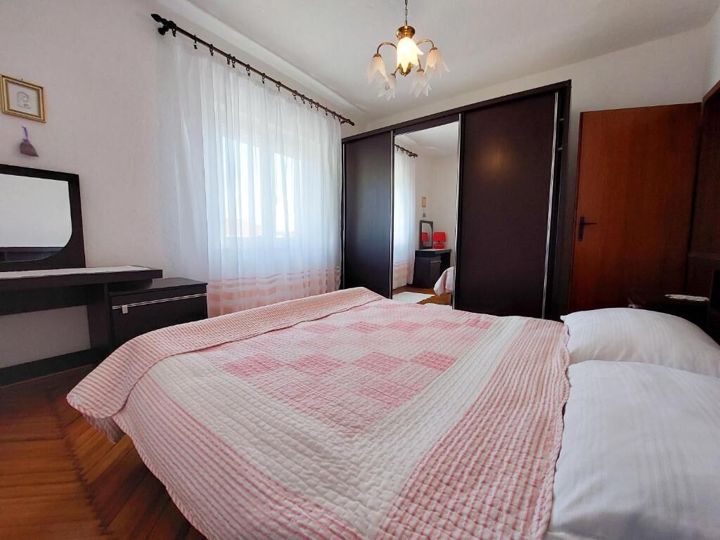 Apartment (A1)