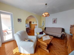 Apartment (A1) | Living room