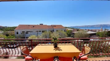 Apartment (A1) | Terrace/patio