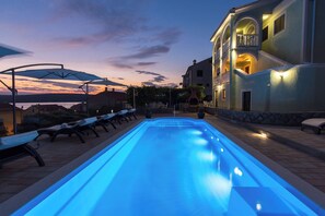 Outdoor pool - Apartments Diana (Punat)