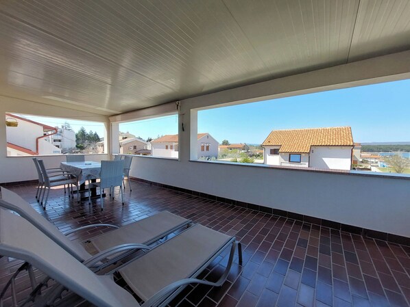 Departamento (A1) | Terraza o patio