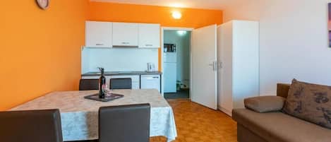 Apartment (A1) | Living room