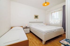 Apartment (A2)