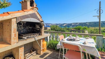 Grill-/Picknickplatz