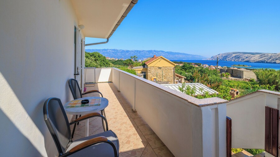 Apartment Stojna