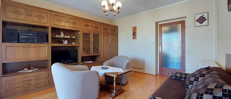 Apartment (A2) | Living room