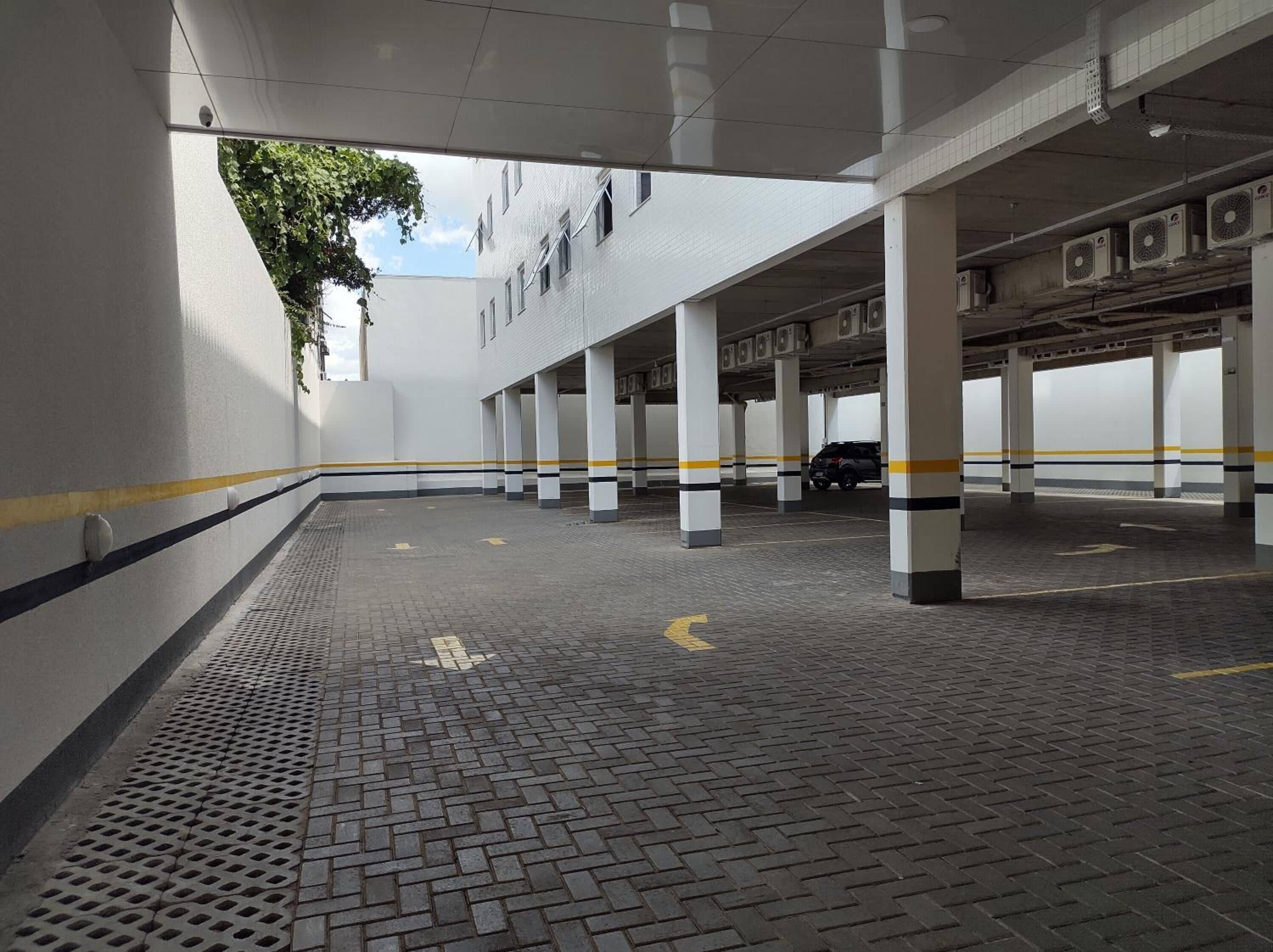 free self-parking, free valet parking