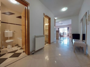 Apartment (A1) | Hallway