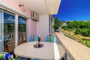 Apartment (A3) | Balcony