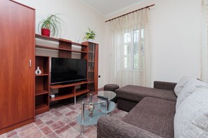 Apartment (A1) | Living room