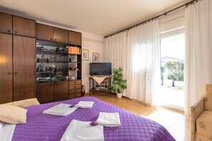 Apartment (A1) | Living room