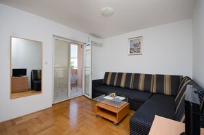 Living room - Apartments Dunja (Malinska-Dubasnica)