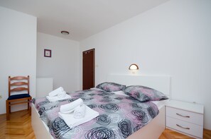 3 chambres, accès au Wi-Fi (inclus)