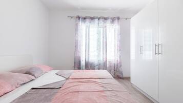 Apartment (A2) | 3 bedrooms, free WiFi
