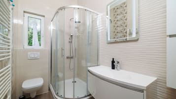 Apartment (A3) | Badezimmer | Dusche