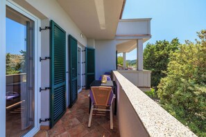 Apartment (A1) | Balcony