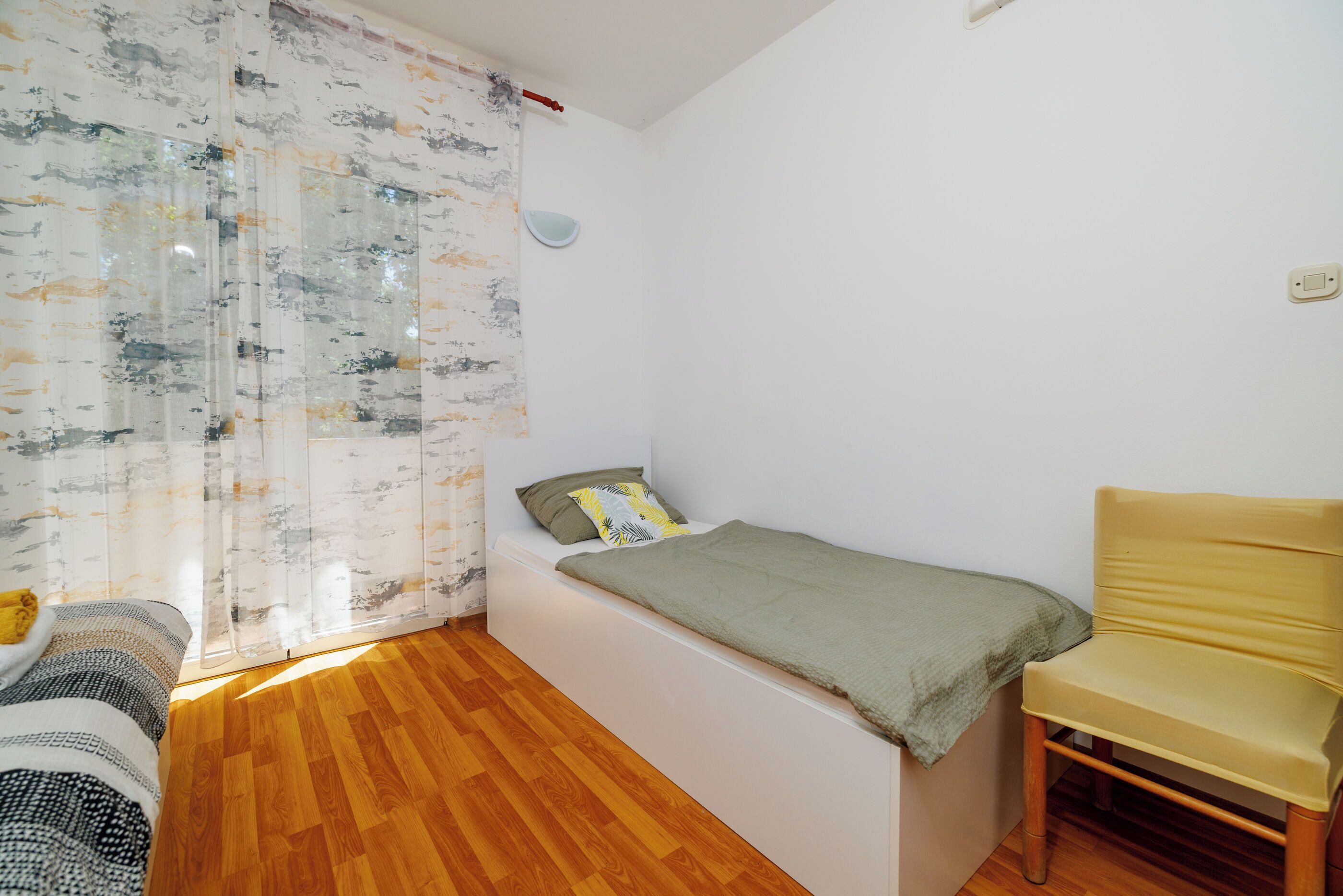 Departamento (A2) | 4 habitaciones y wifi gratis 