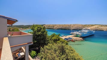Appartement (A4) | Vue sur l’eau