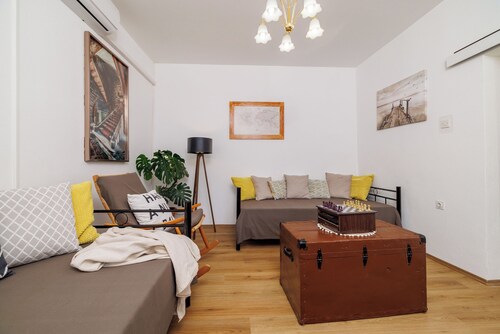 House Bozica With Sauna and Pool