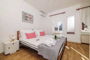 Nhà | 3 phòng ngủ, két bảo mật tại phòng, bàn ủi/dụng cụ ủi quần áo 