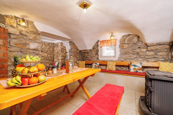 House | Terrace/patio
