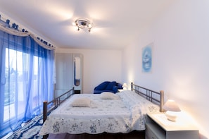 4 habitaciones y wifi gratis