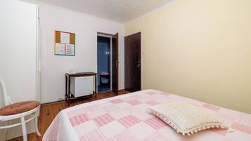 Room (S1) | 4 bedrooms