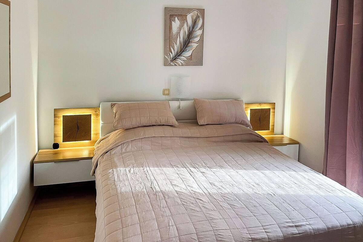 Apartment (A1) | 6 bedrooms