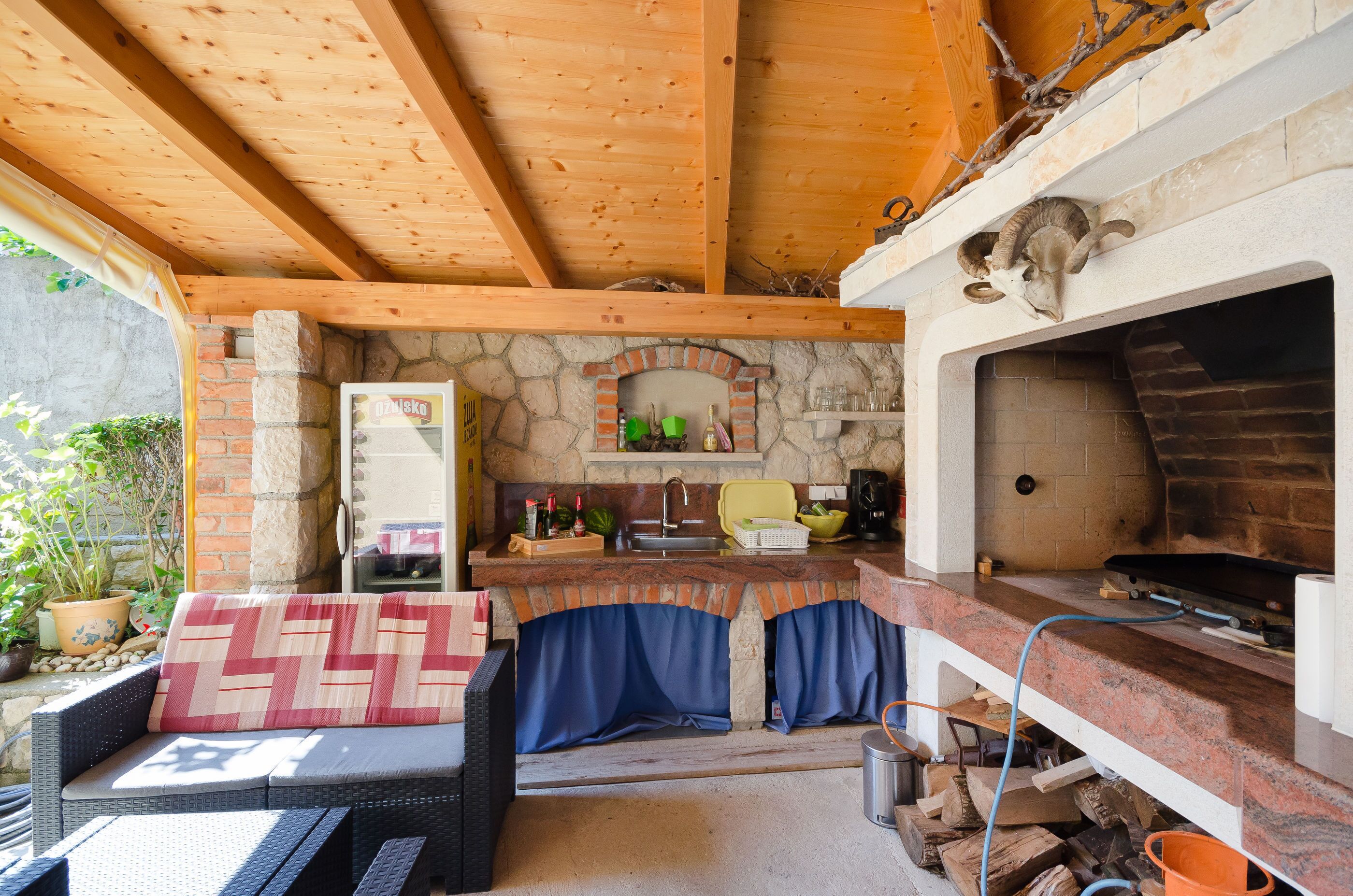 Área de parrillas y picnic