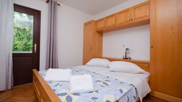 2 bedrooms, free WiFi