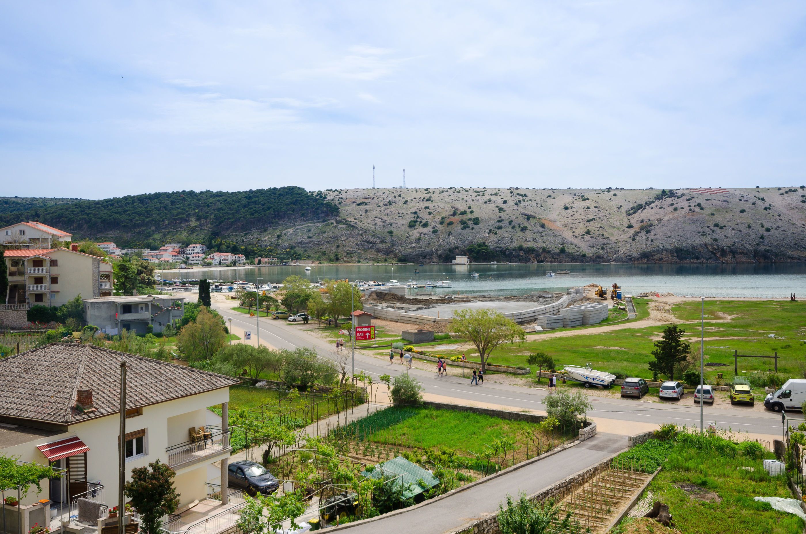 Vista al agua