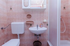 Apartment (A3) | Bathroom