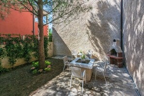 House | Terrace/patio - House v (Lopar)