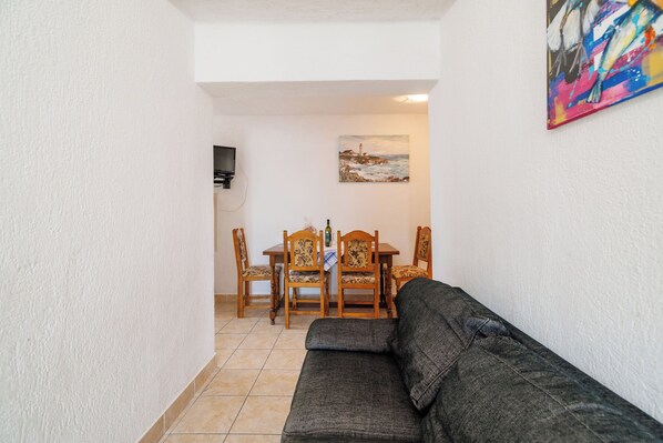 Apartment (A1) | Living room