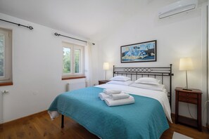 Villa | Interior