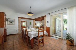 Interior - Villa Lipa (Marcana)