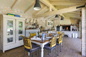 BBQ/picnic area