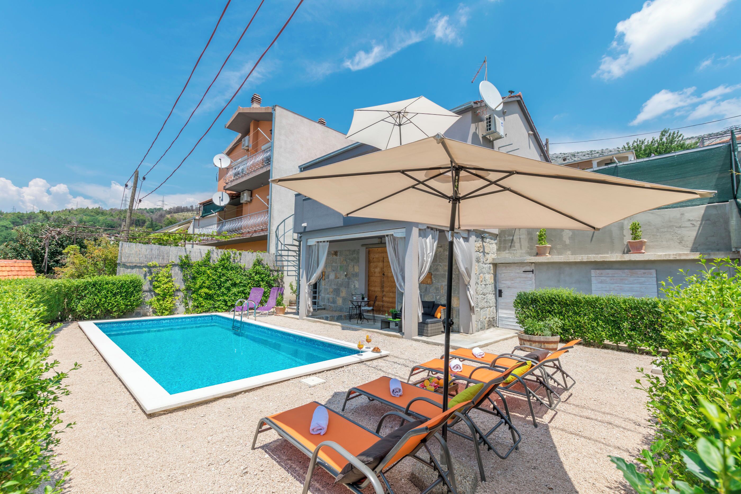 Outdoor pool, pool umbrellas