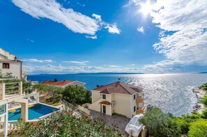 Property grounds - Villa Damjan (Okrug)