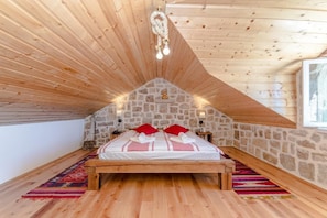 Iron/ironing board, bed sheets - Villa Lipa (Privlaka)